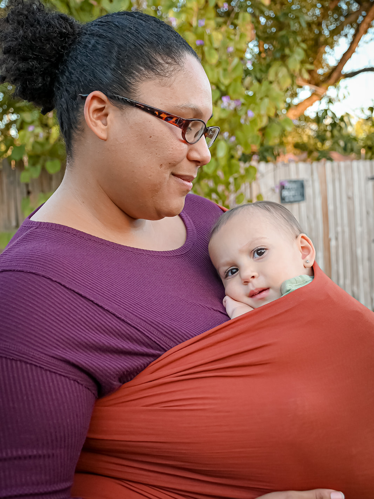 Kayleen Embrace, porteuse de vie | écharpe de portage pour bébé