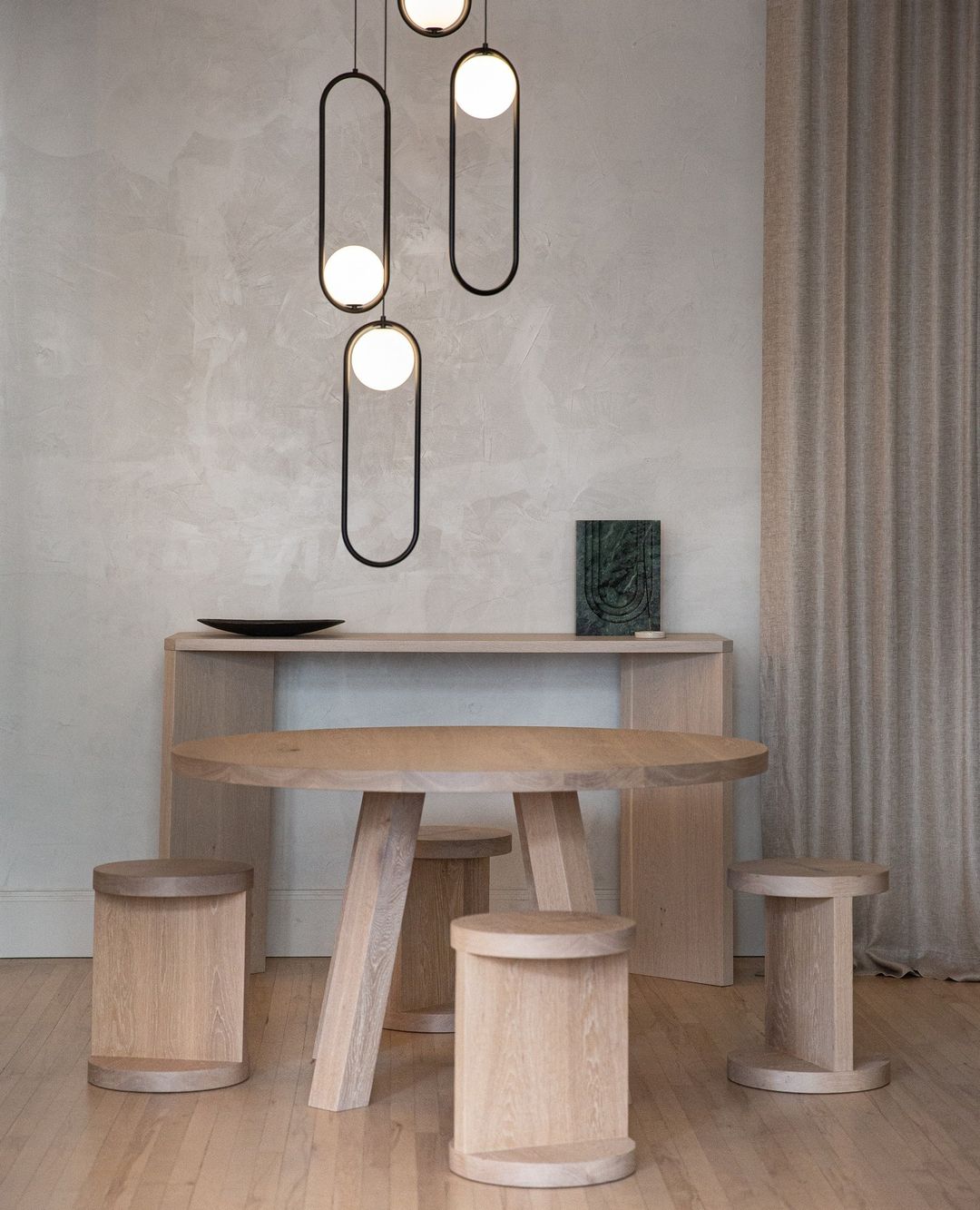 Mila - Elegant and Modern Pendant Lamp