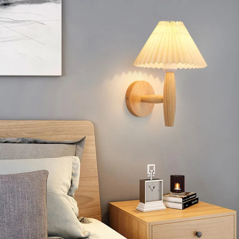 WoodLuxe - Moderne Wandlampe aus Holz