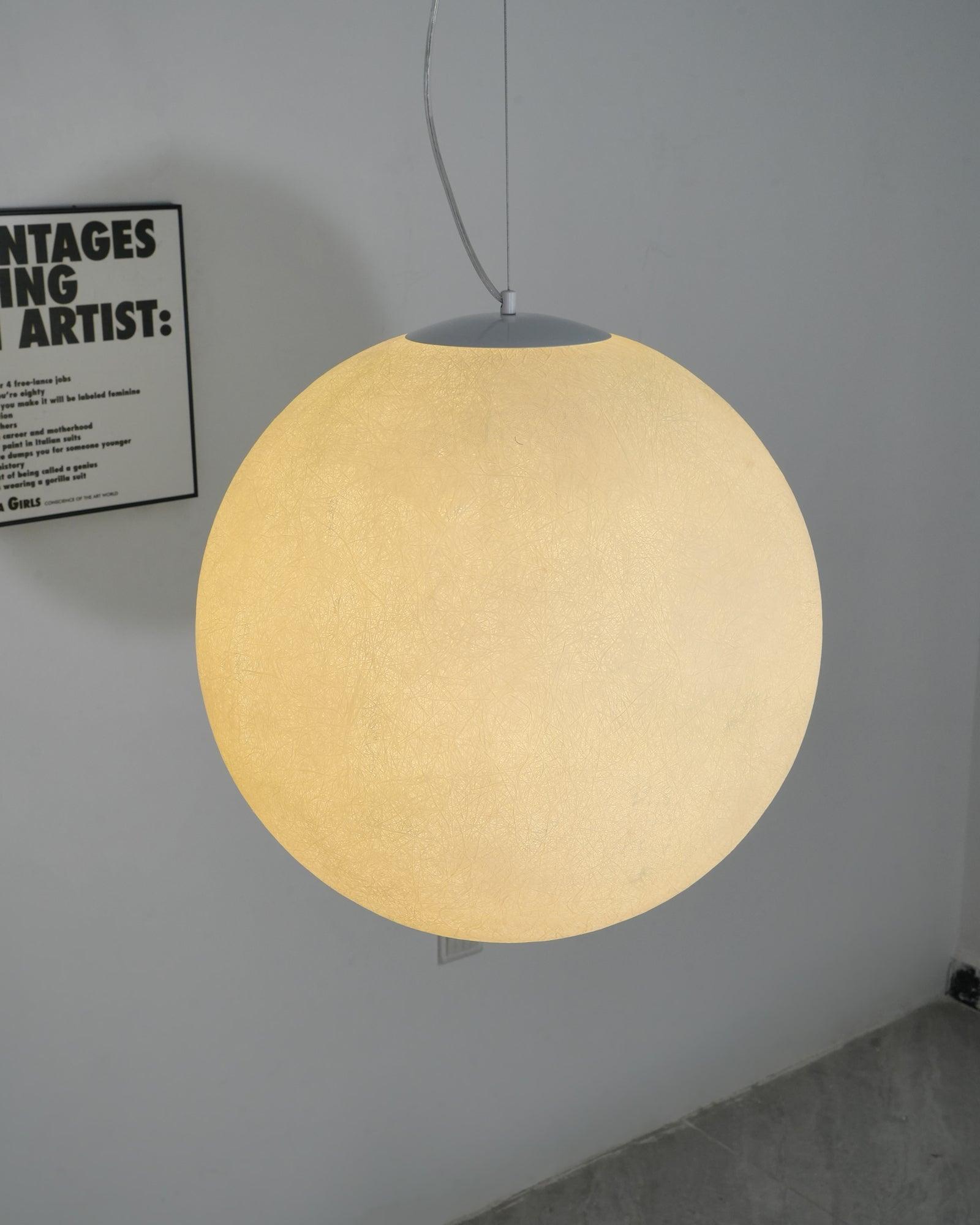 Maan – Stralende hanglamp