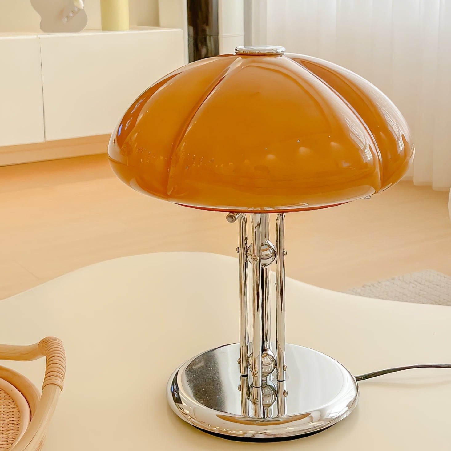 Mushroom Bauhaus bordlampe