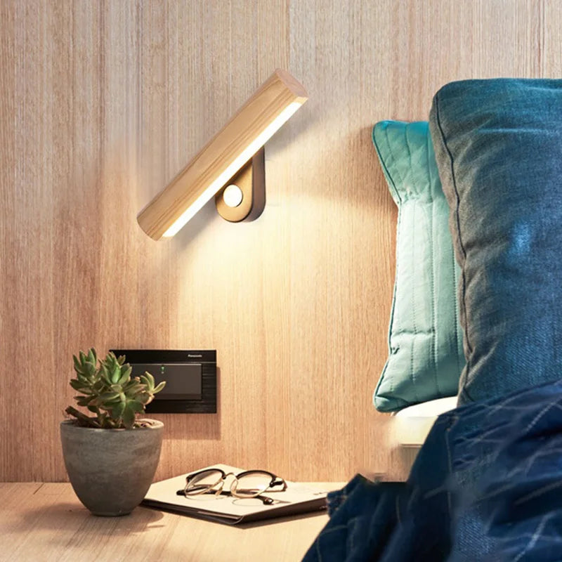 WoodGlow - Applique da parete a LED in legno per camera da letto