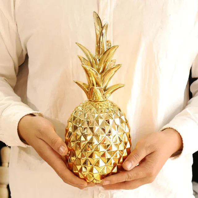 LumiPine - Guld ananas boligindretning