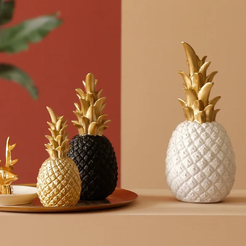 LumiPine - Guld ananas boligindretning