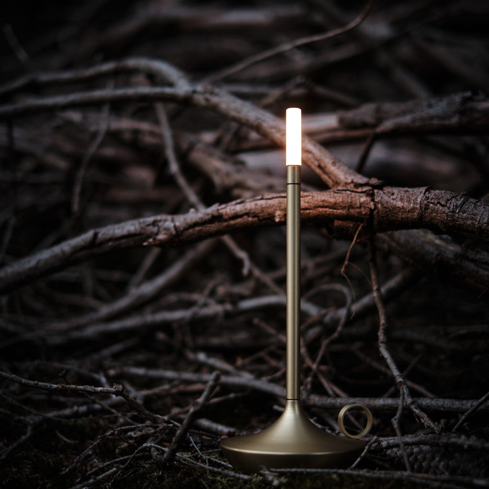 Nordic Candle Hold Light – Minimalistisk skandinavisk bordlampe