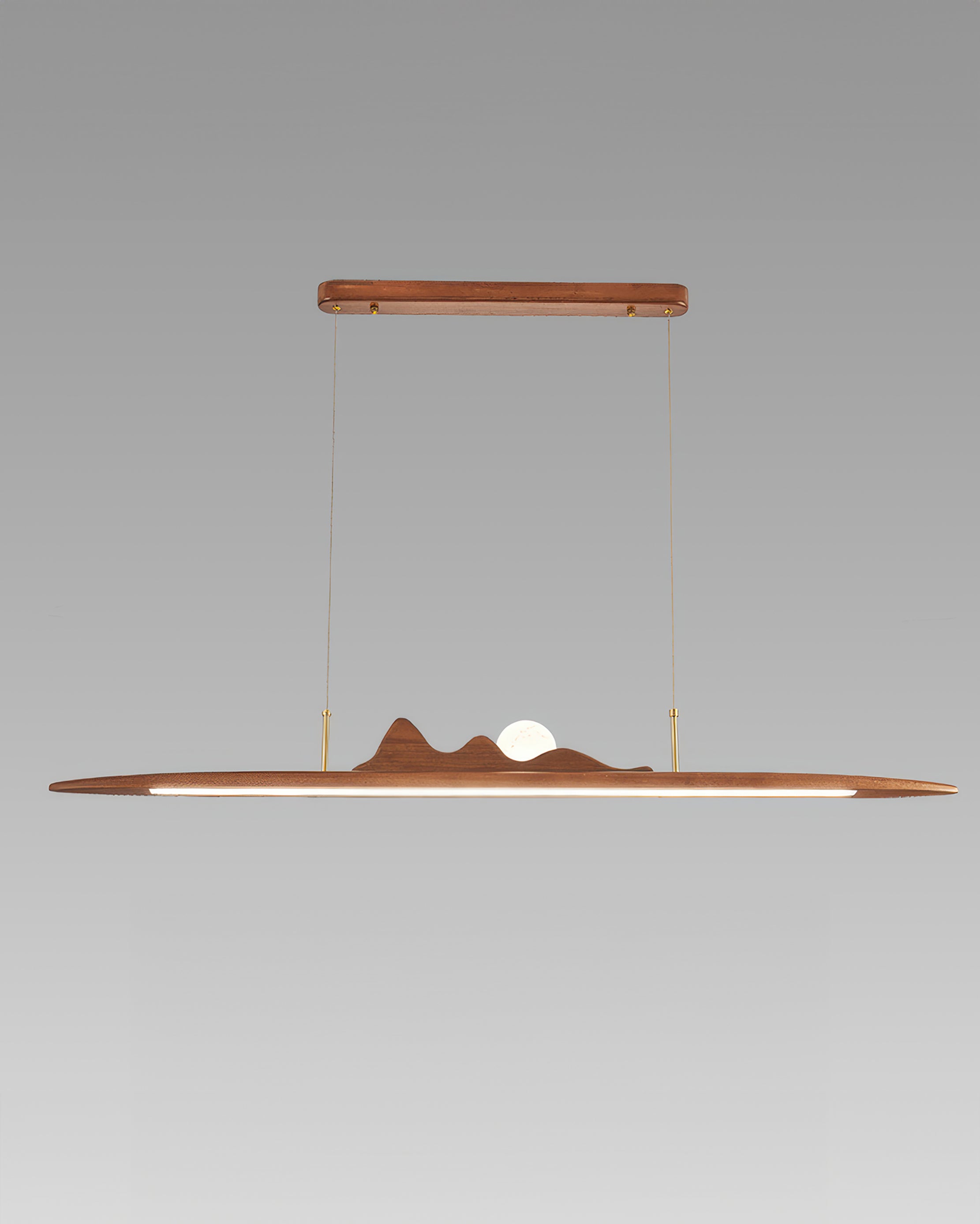 Hanglamp met houten stroken, minimalistisch ontwerp met één lijn