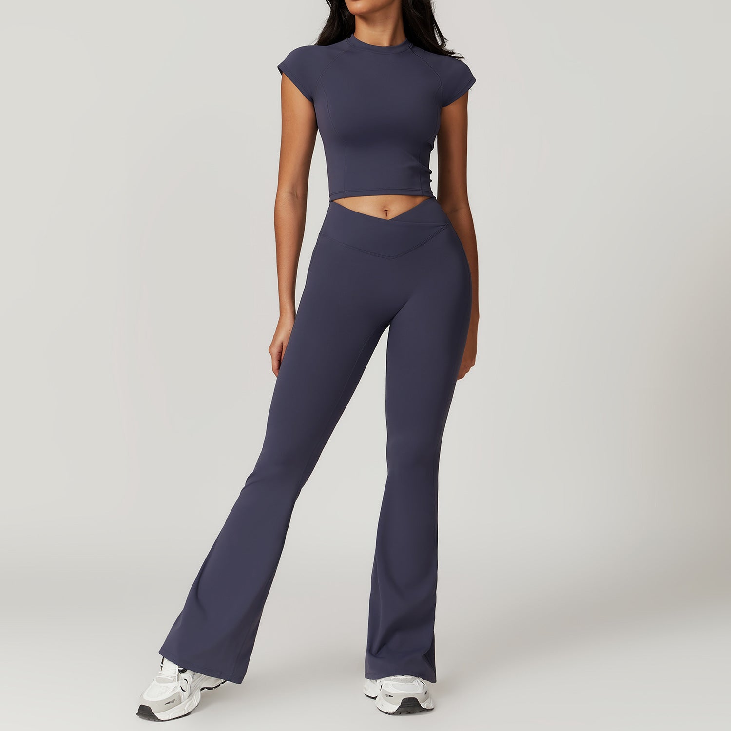 To-delt crop top og flare pant leggings sæt