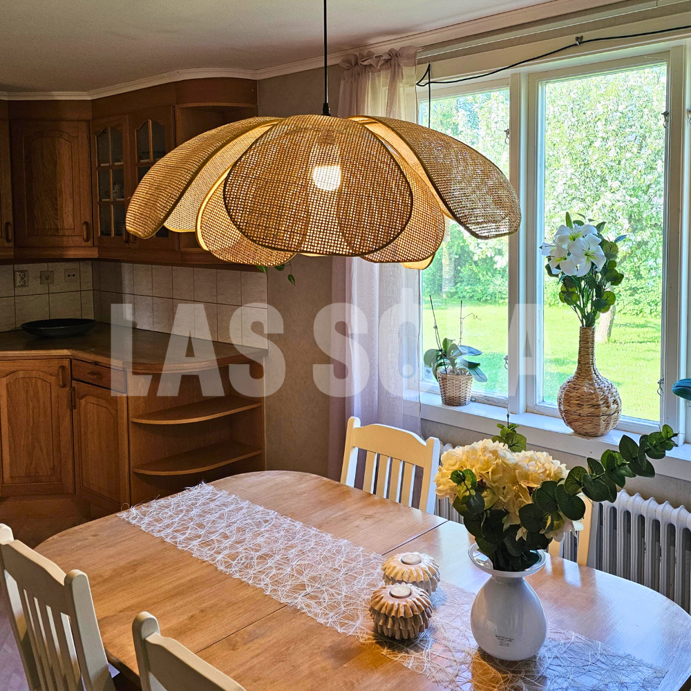 NaturelChic - Hanging Lamp in Reed for the Bedroom