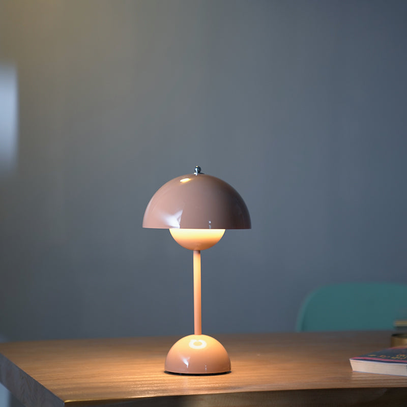 Lunargo | Lampe de table portative à LED