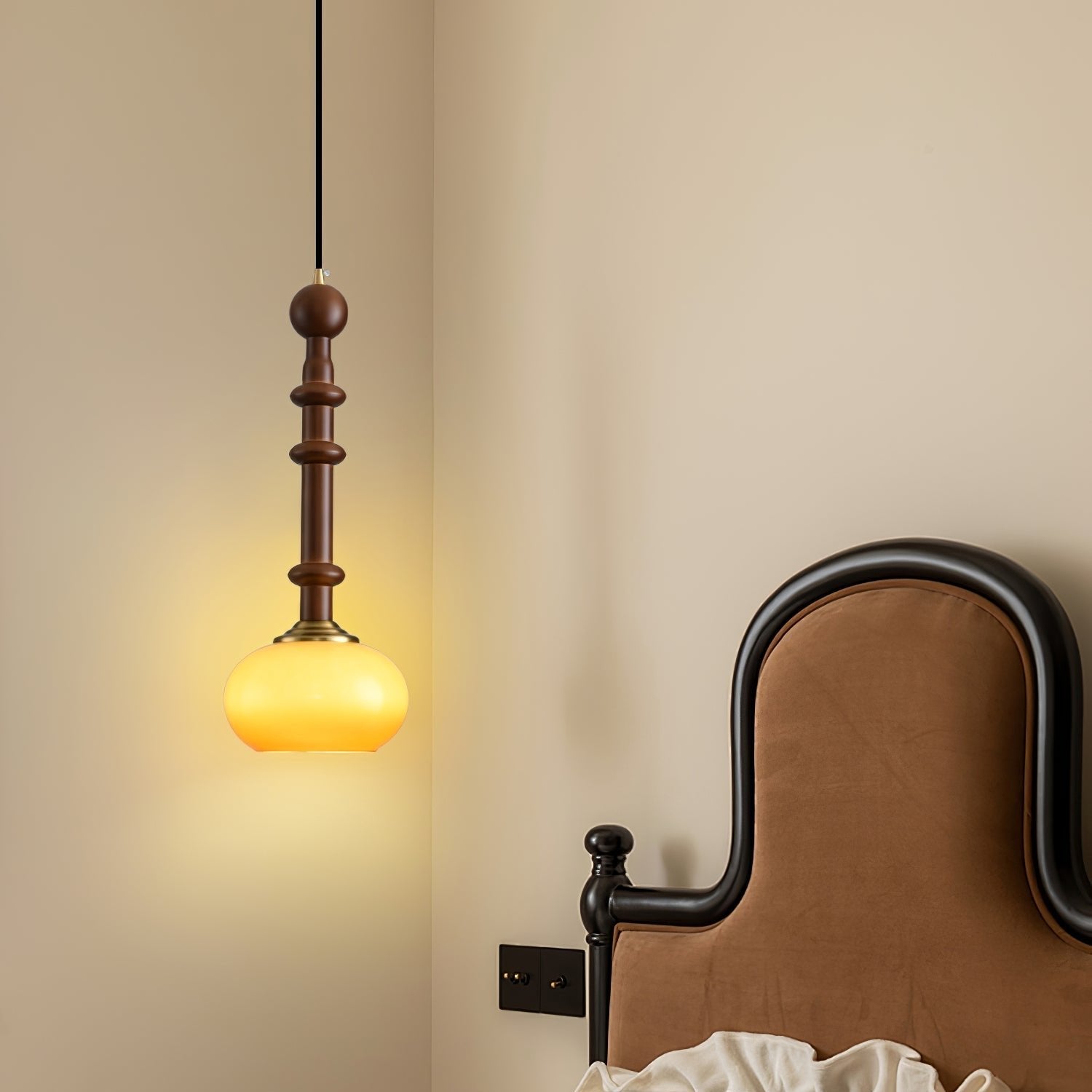 RomaLumière – Elegant Italian Pendant Lamp