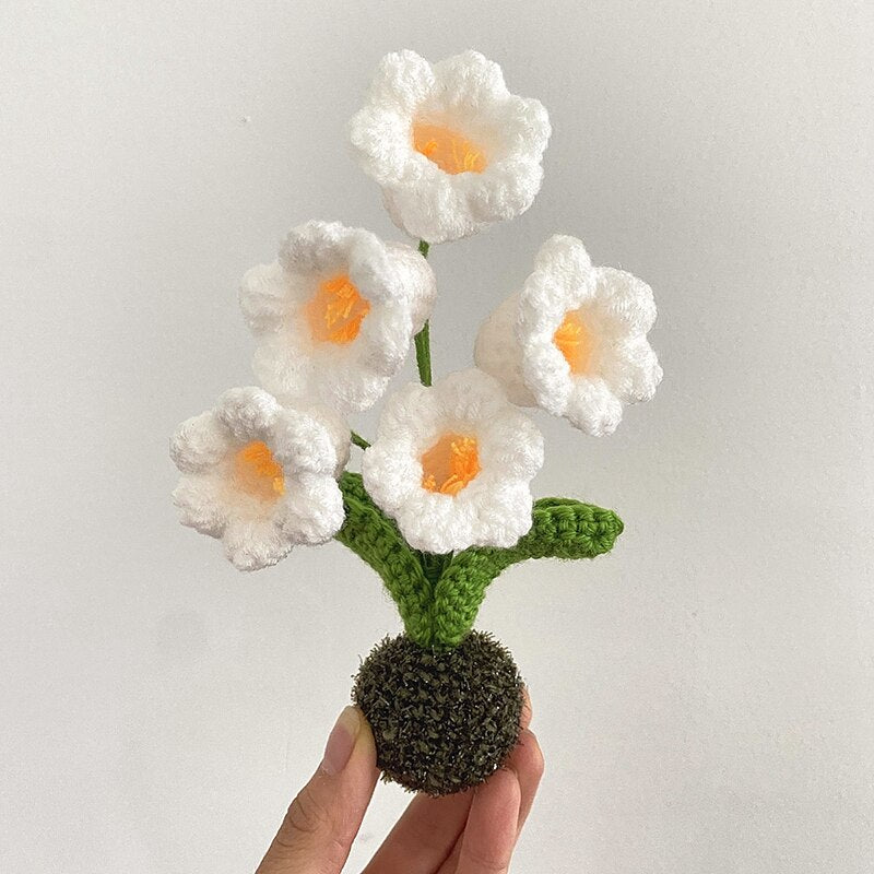 Decoración de macetas de crochet hecha a mano