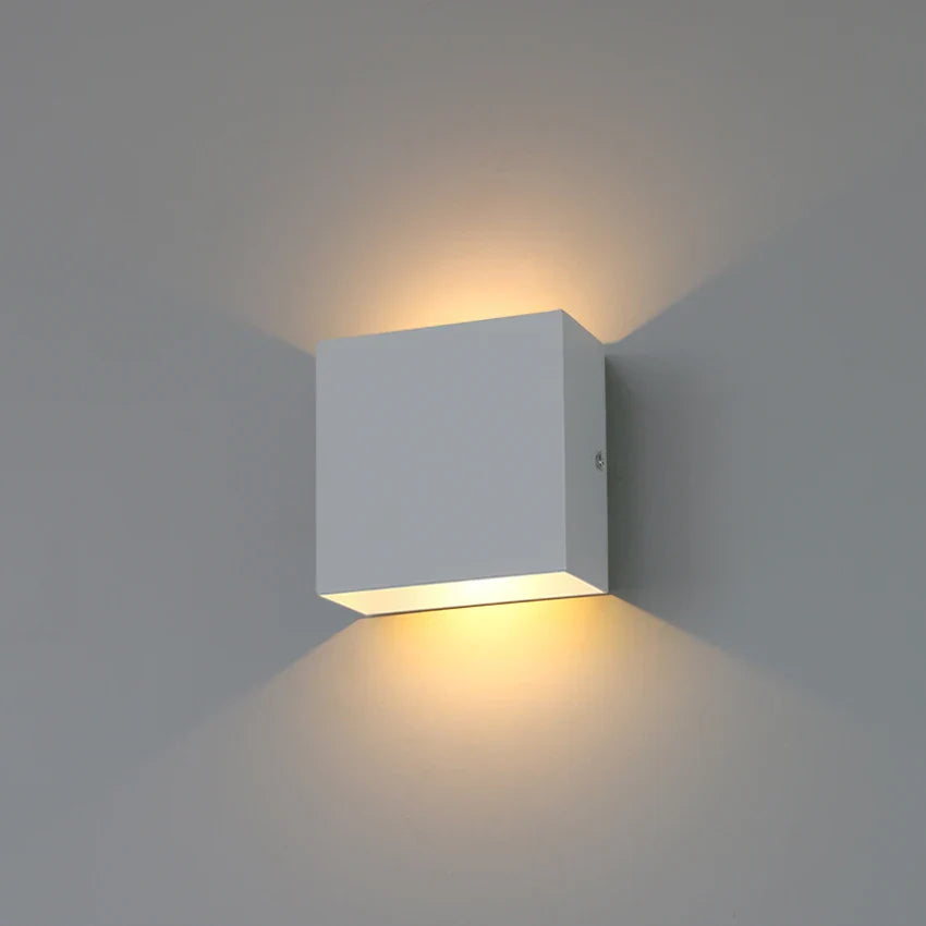 Eclat Romanov - Elegant wall lamp