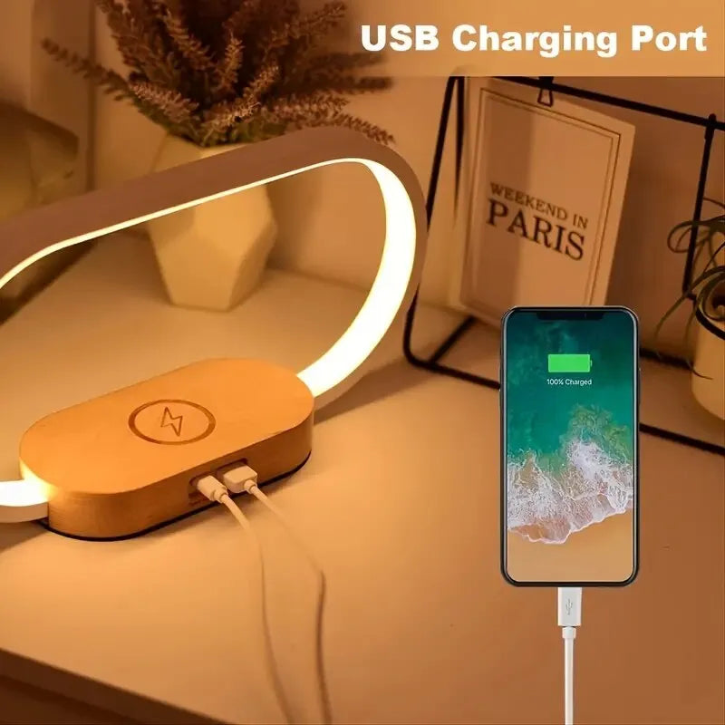 ChargeEasy™ Pro | Indbygget lys med trådløs ladestation