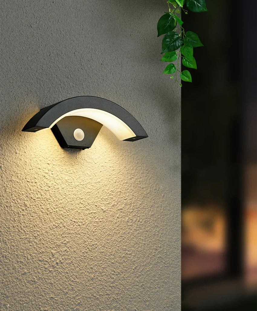 Luna Curve Outdoor Wall Lights