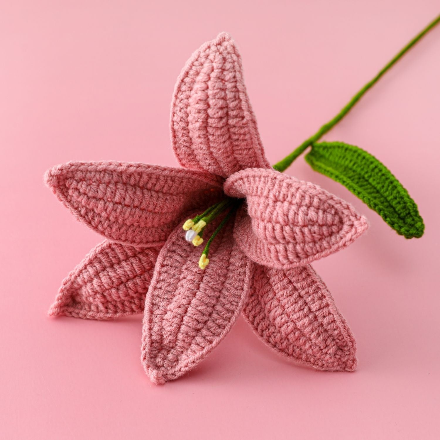 Lily Crochet Flowers Decor