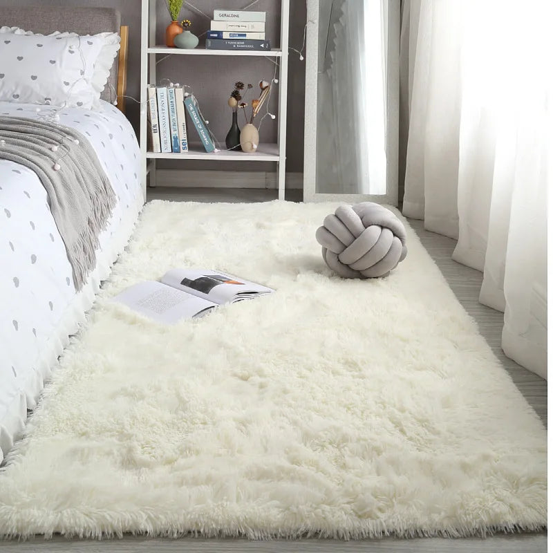 Winnie Fluffy Bedside Rug – Soft, Non-Slip Large Carpet for Bedroom & Nursery