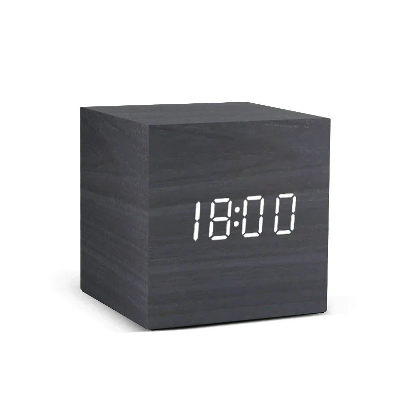 TempTune – LED houten wekker met temperatuurdisplay