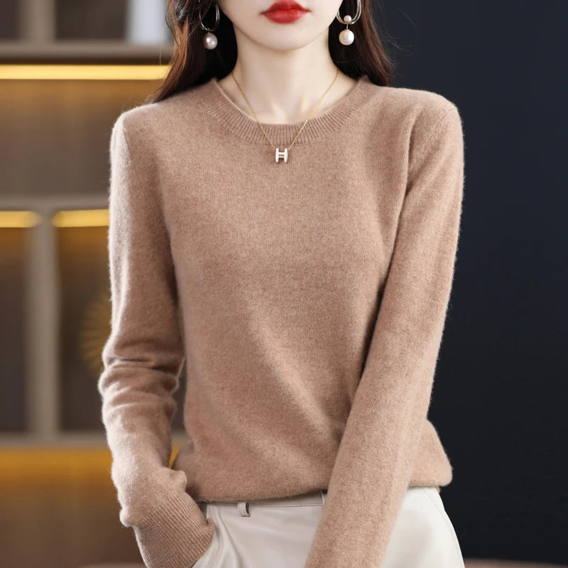 Maren:  100% pure wool cashmere sweater for winter and autumn