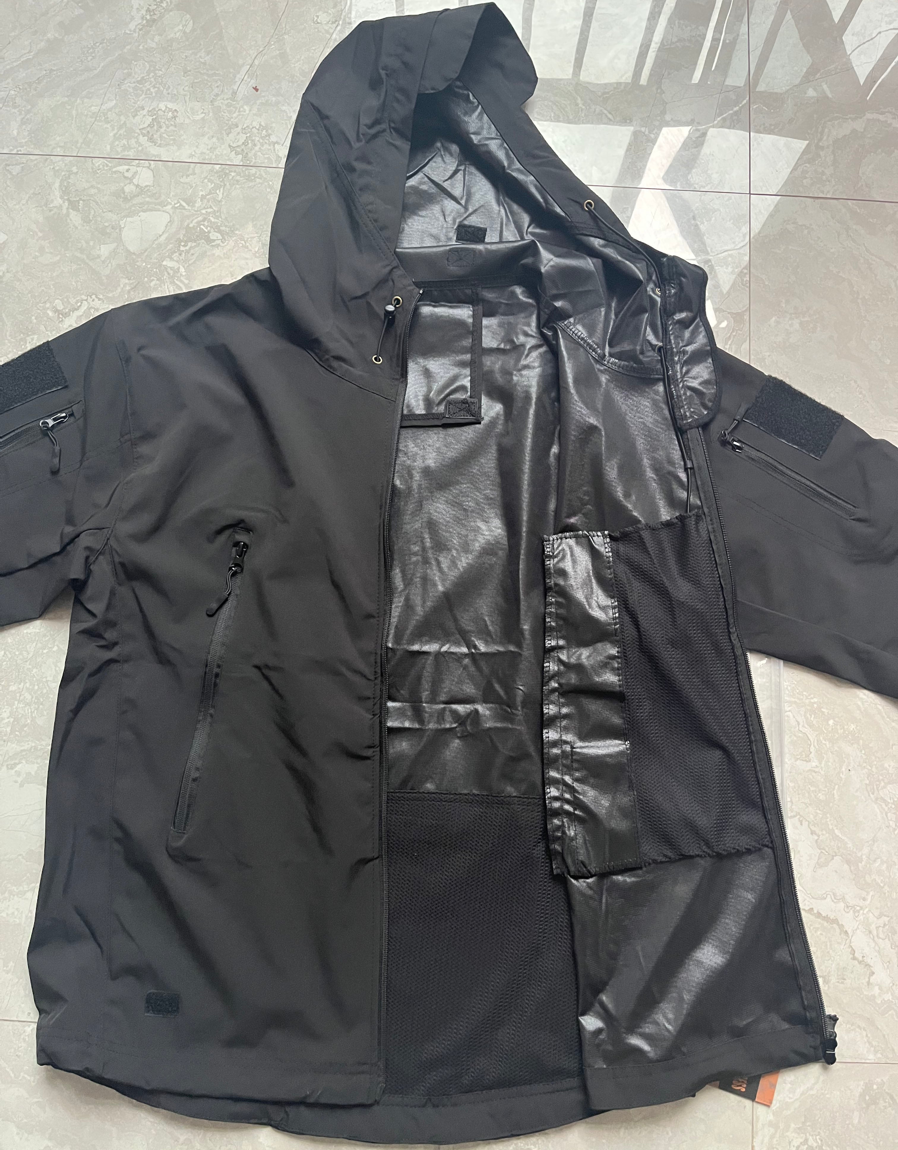 Giacca Soft Shell - Bomber tattico antivento impermeabile con cappuccio da uomo