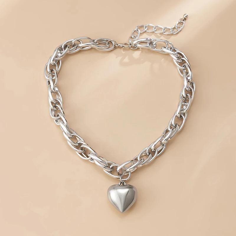 Aylah Heart Halsband