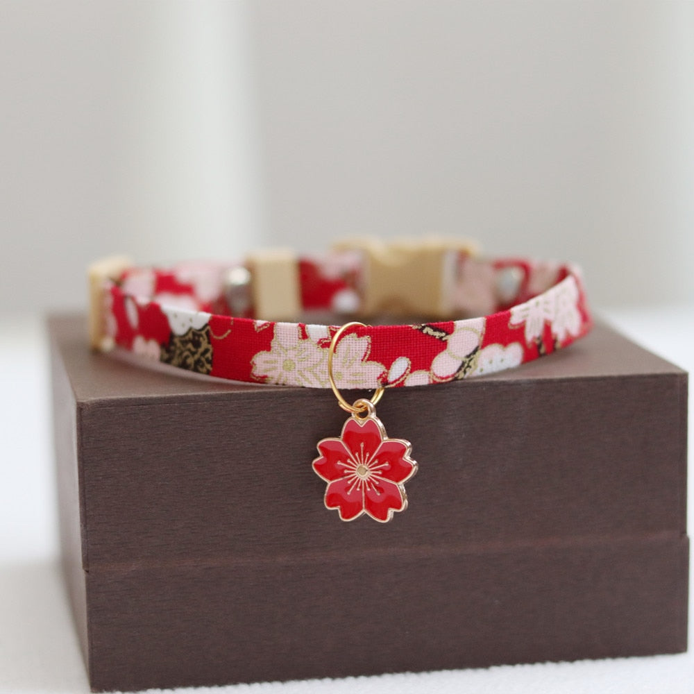 Japanse Sakura kattenhalsband