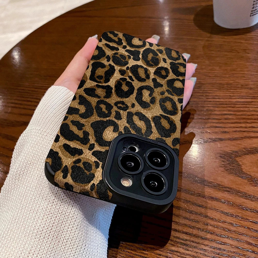 Funda clásica para iPhone con estampado de leopardo