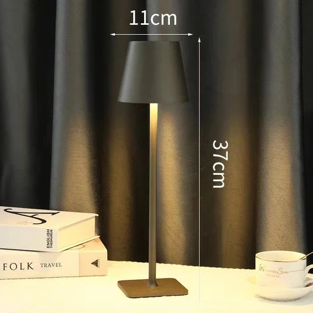 TouchLuxe - Bærbar USB LED-lampe til hoteller