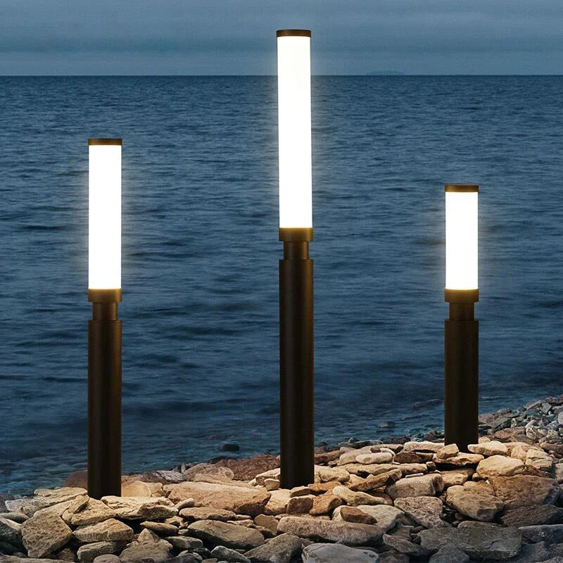 Timber Waterproof Pole Lamp