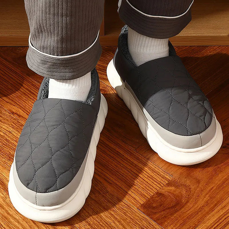 Luna LuxFur Slippers: Cozy Winter Indoor Slides for Her