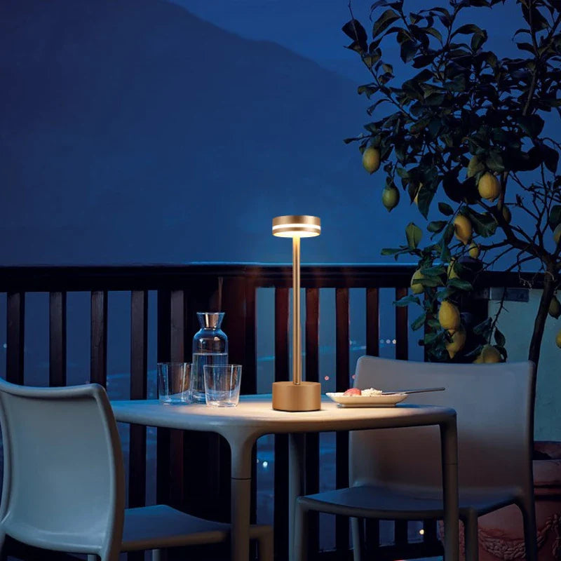 Lampe „Cosmic Elegance“