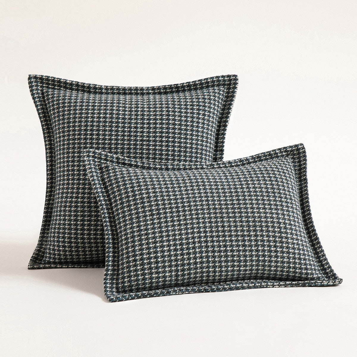 HeritaLuxe – Klasszikus Houndstooth Párnahuzat Időtlen Eleganciával