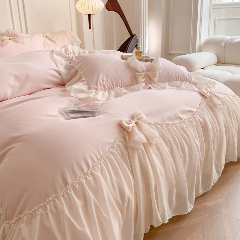 Set di biancheria da letto romantica in pizzo chiffon