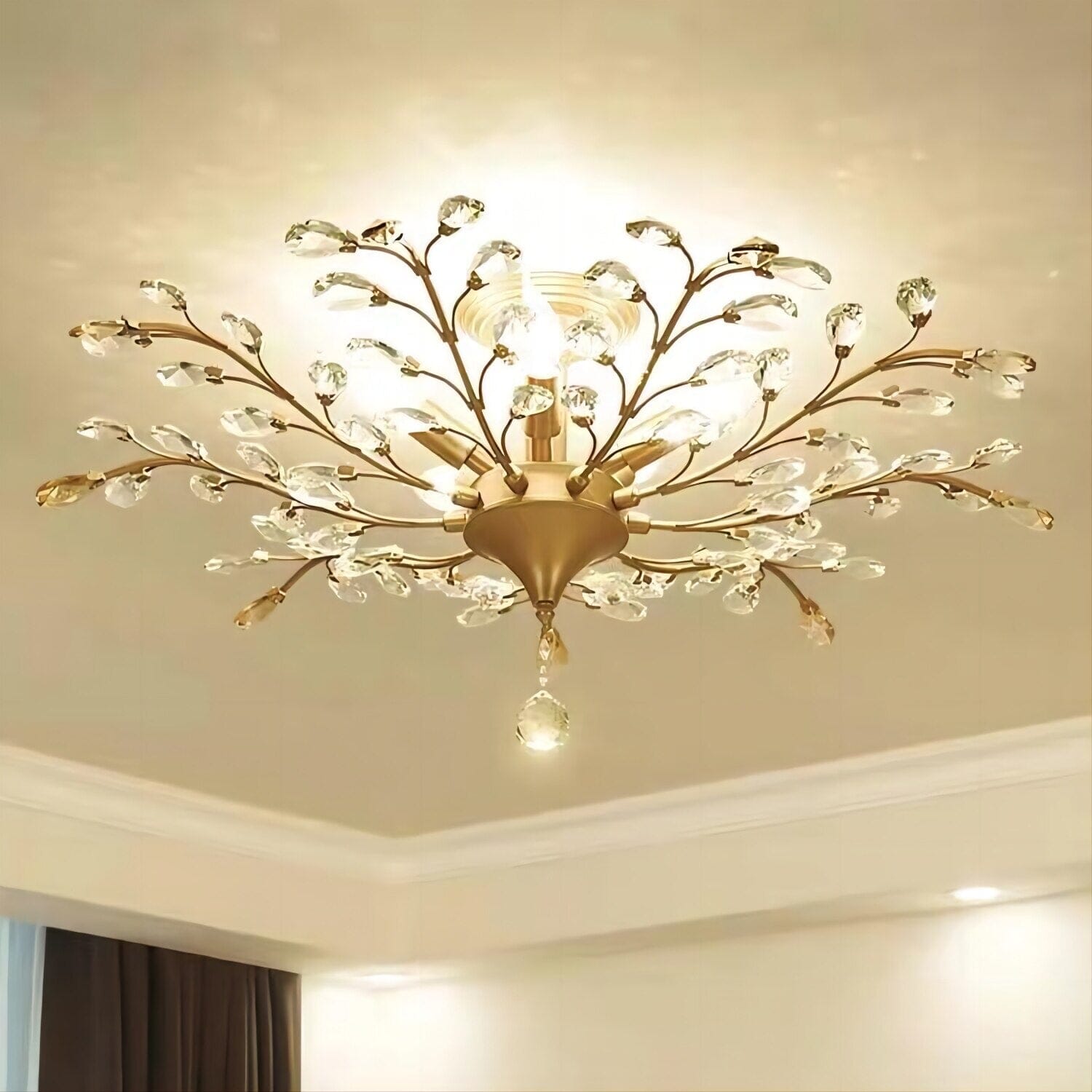 Lampada da soffitto a forma di fiore