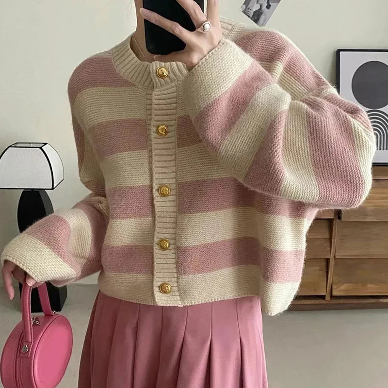 Joséphine : Cardigan/pull en maille rayée