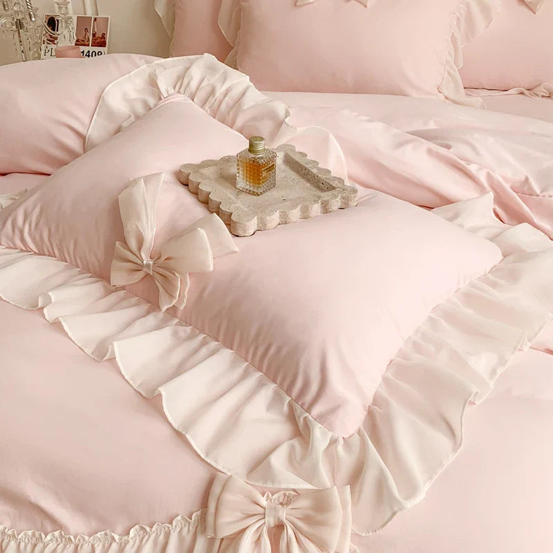 Set di biancheria da letto romantica in pizzo chiffon