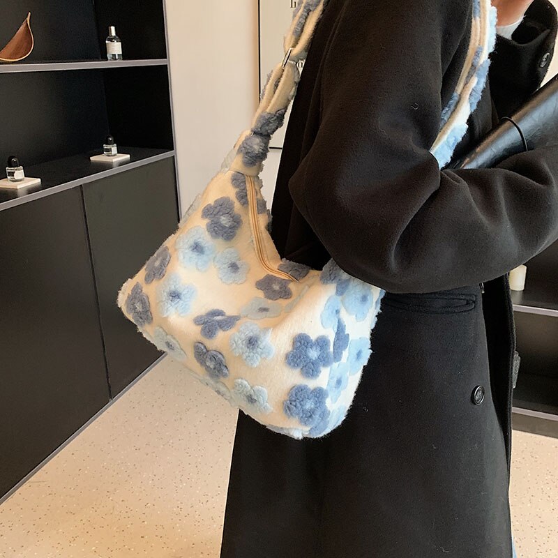 Daisy Plush Shoulder Bag