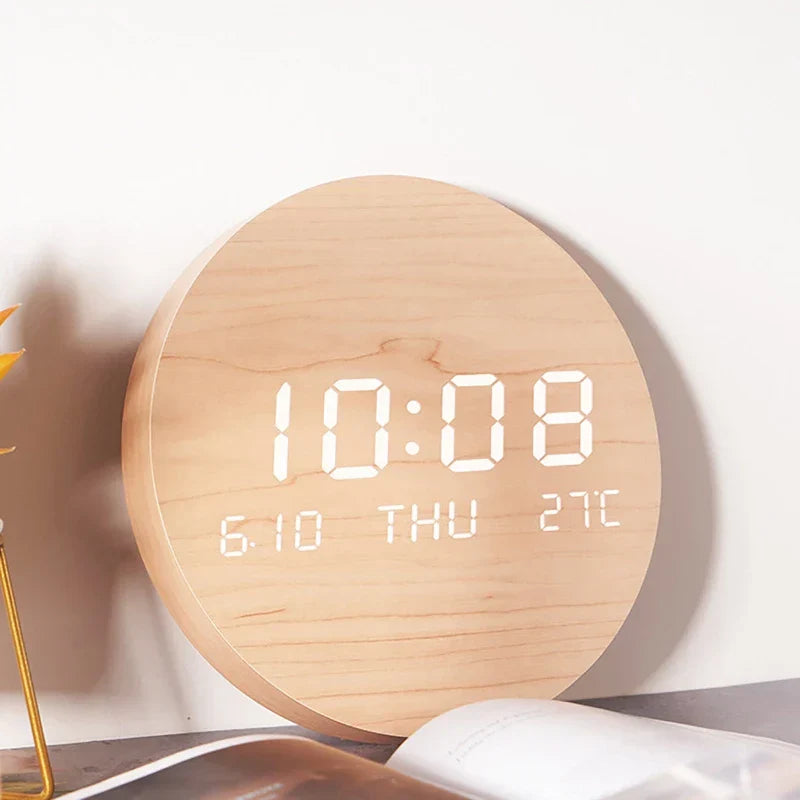 EcoChime – Houten bureauklok met alarm en LED-display