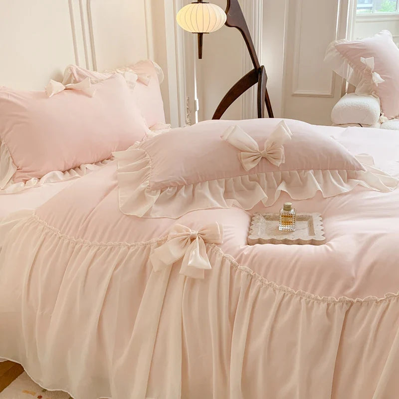 Set di biancheria da letto romantica in pizzo chiffon