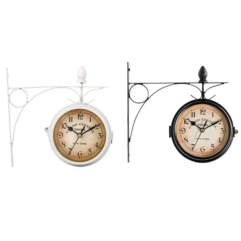 RetroTime – Horloge murale double face vintage