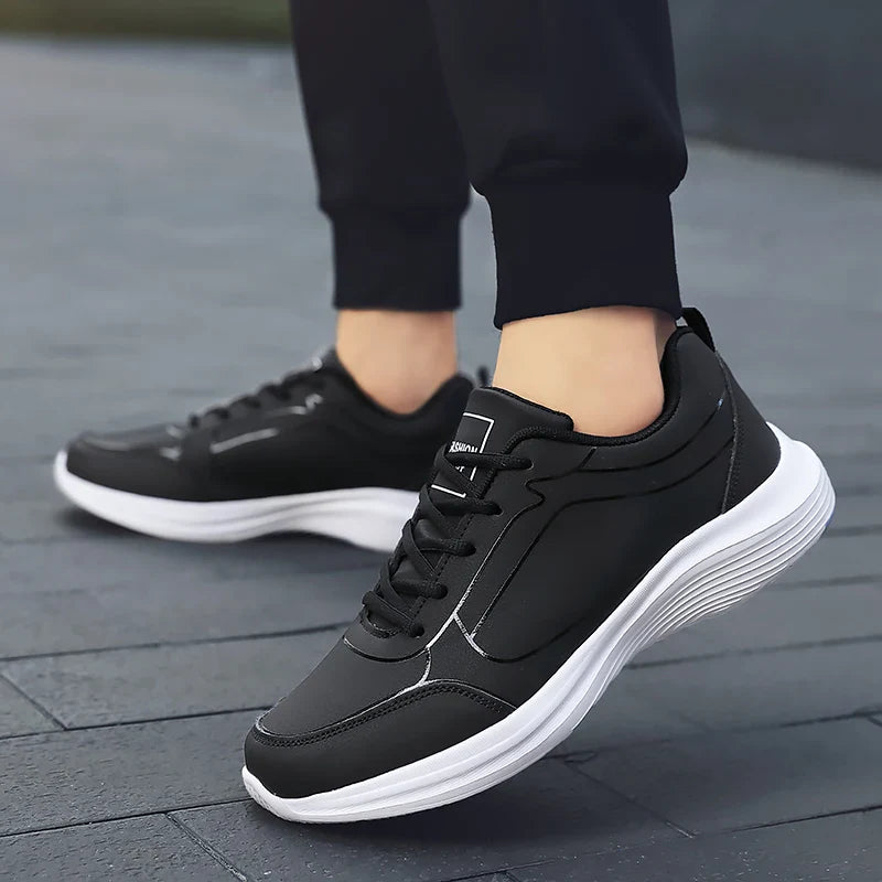 TriumphRun leather sports shoes for men