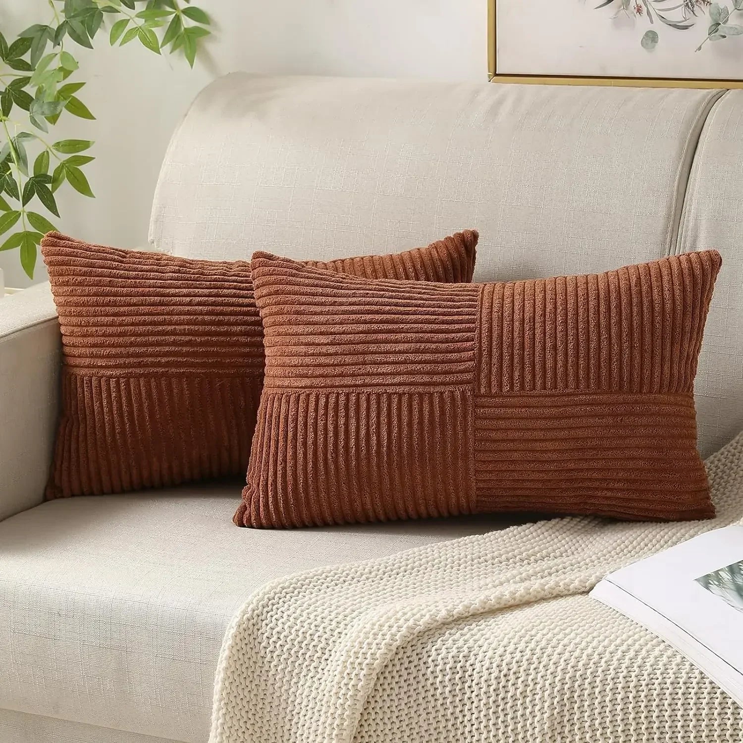 StripePlush – Gestreifter Sofa- und Autokissenbezug aus Cord