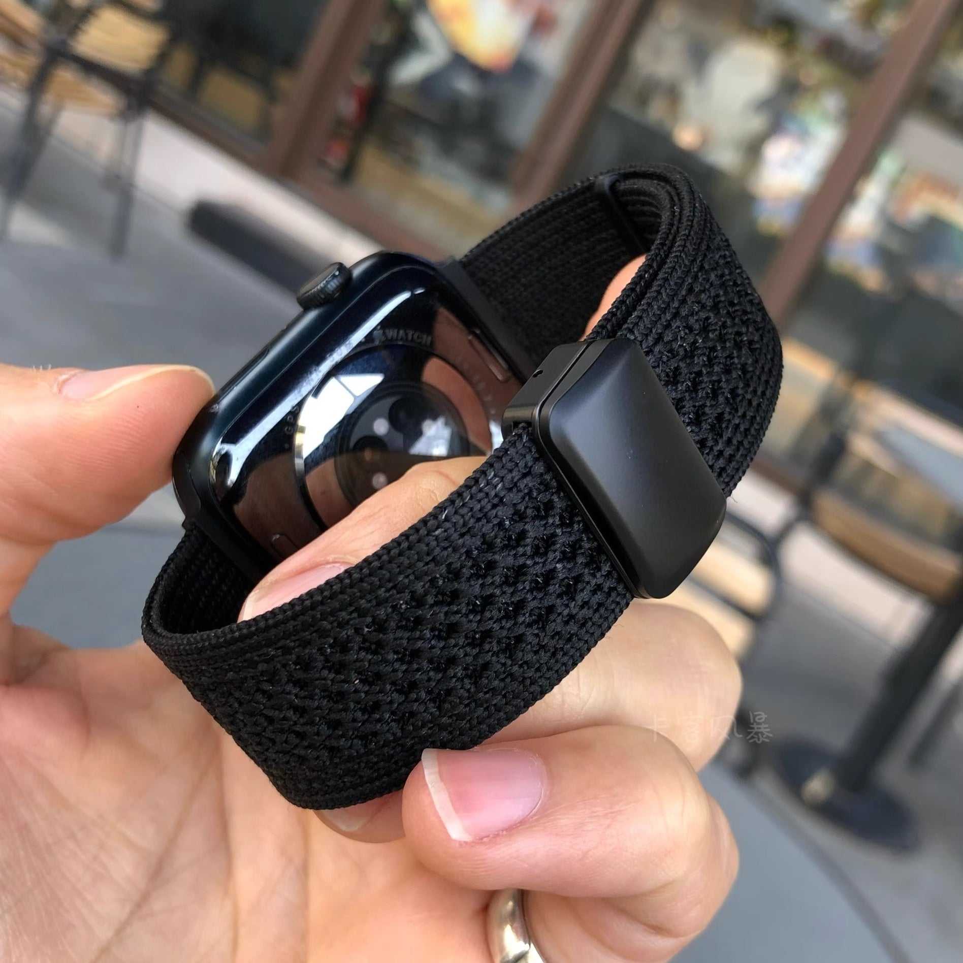 Geflochtenes Nylon-Mesh-Armband mit Magnetverschluss für die Apple Watch