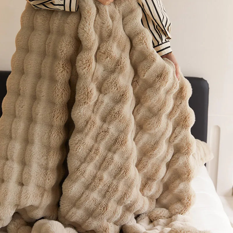 ChicWarmth - High-end blanket for warm moments