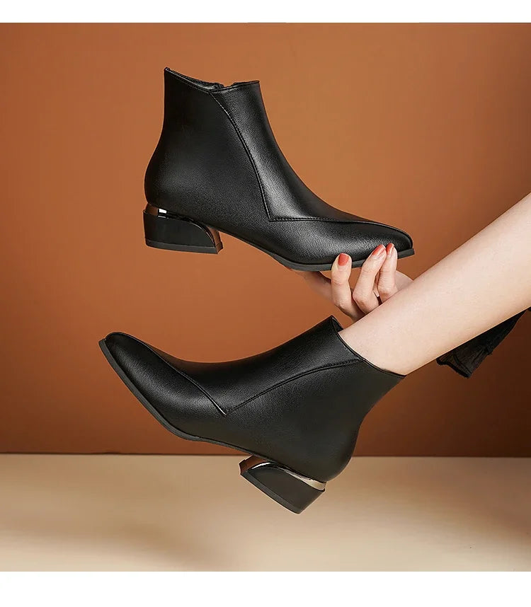 Bottines à talons minimalistes Belezaa