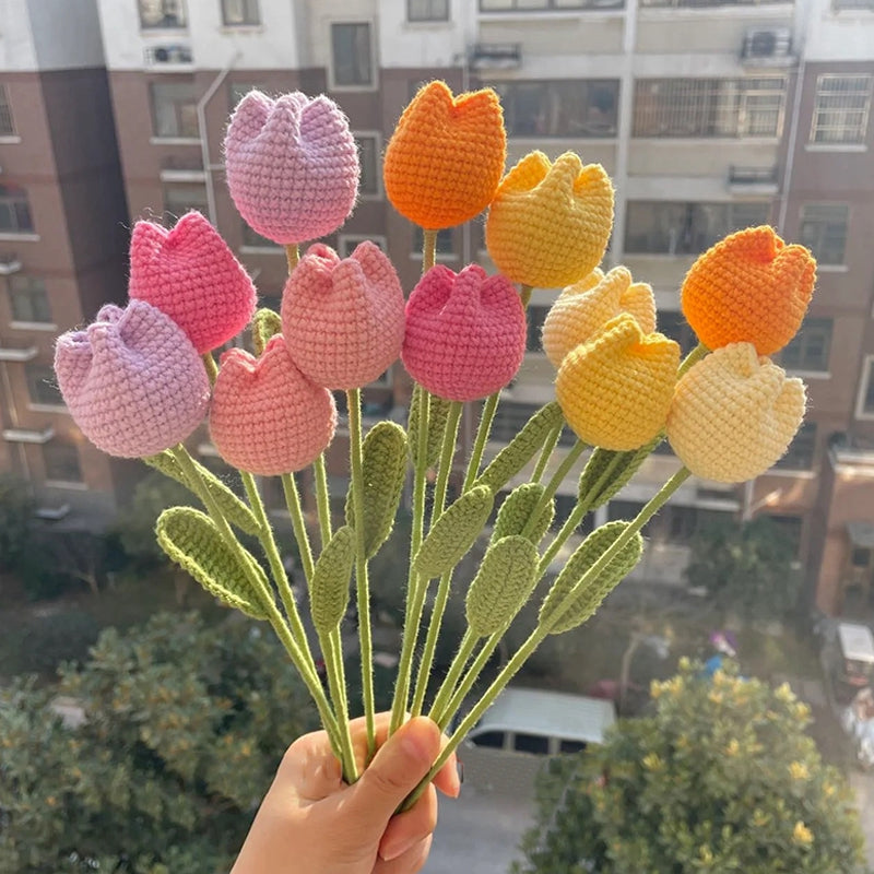 Decoración de flores de crochet hecha a mano