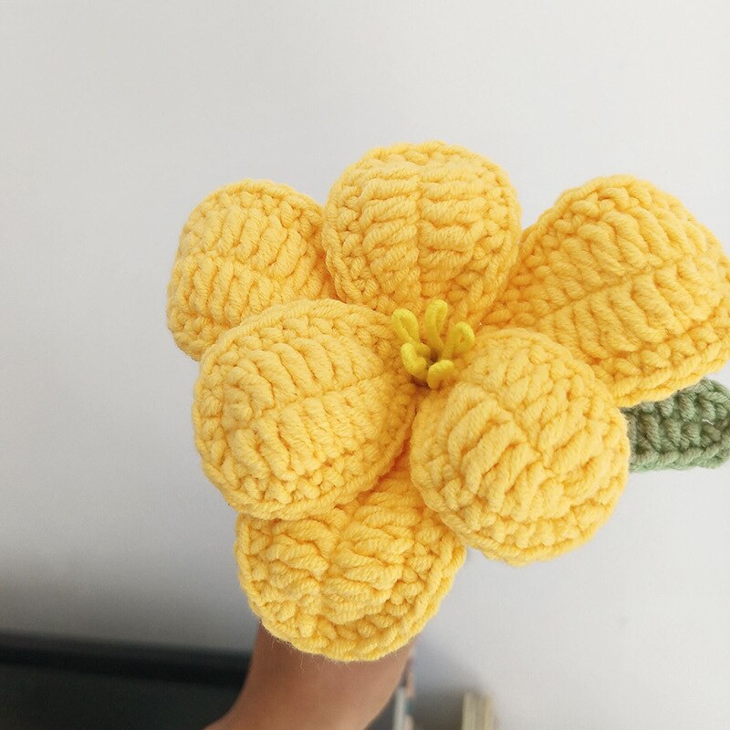 Tulip Crochet Bouquet -sisustus