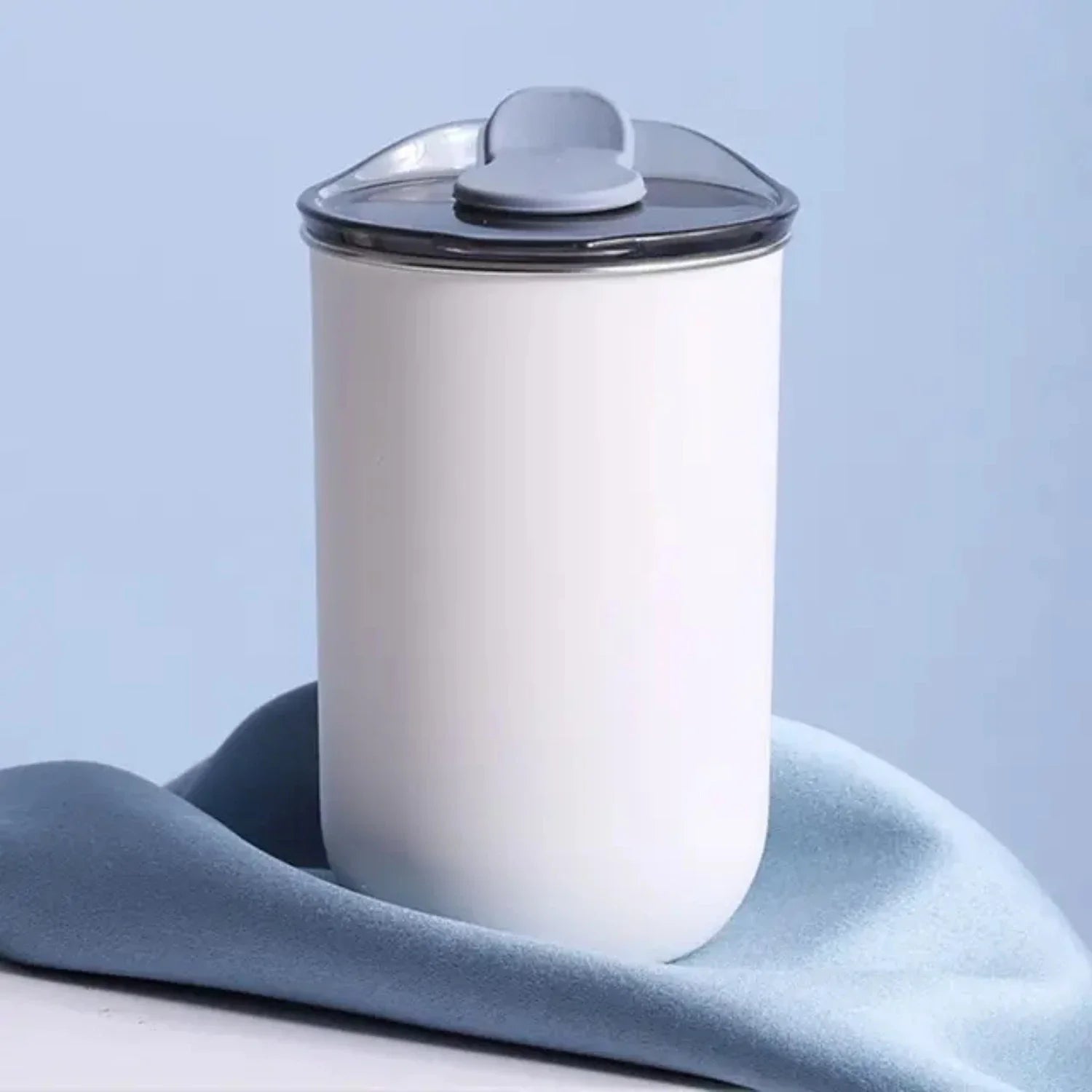 Insulated Leakproof Stainless Steel Thermal Mug with Lid – Perfect for Tea, Coffee, and Water