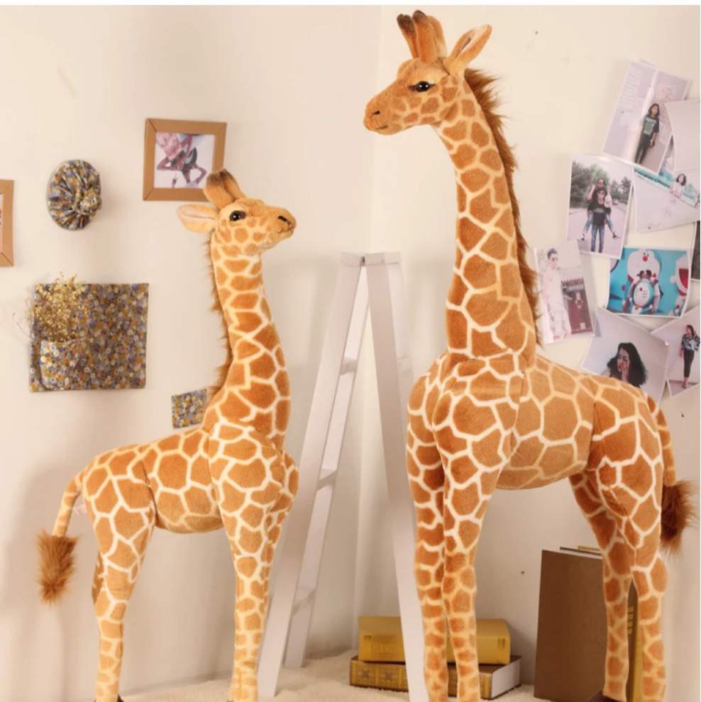 Girafe géante en peluche réaliste