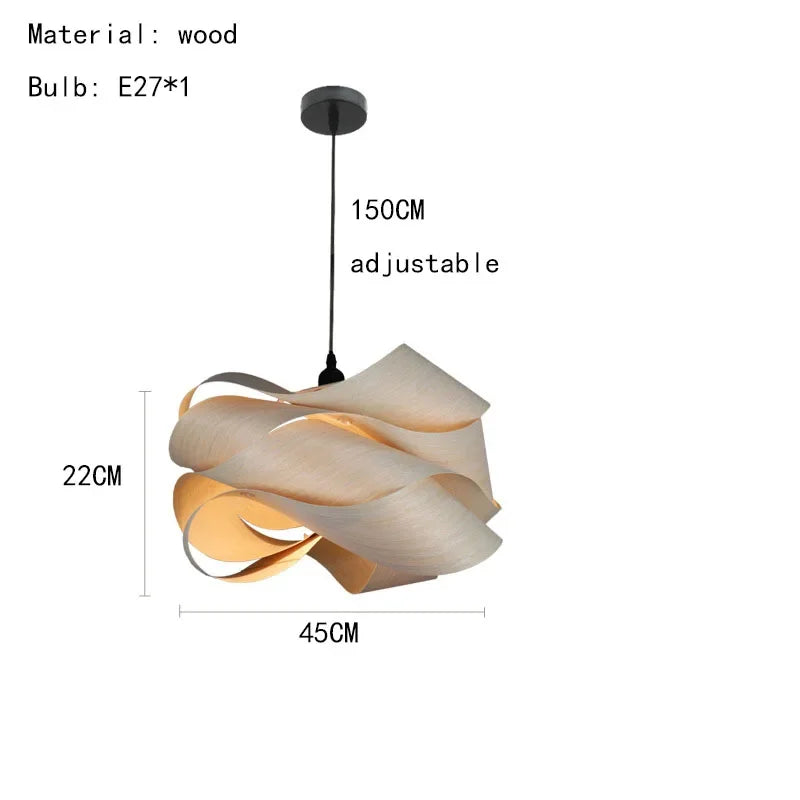 Lampes suspendues en bois d'Asie du Sud-Est