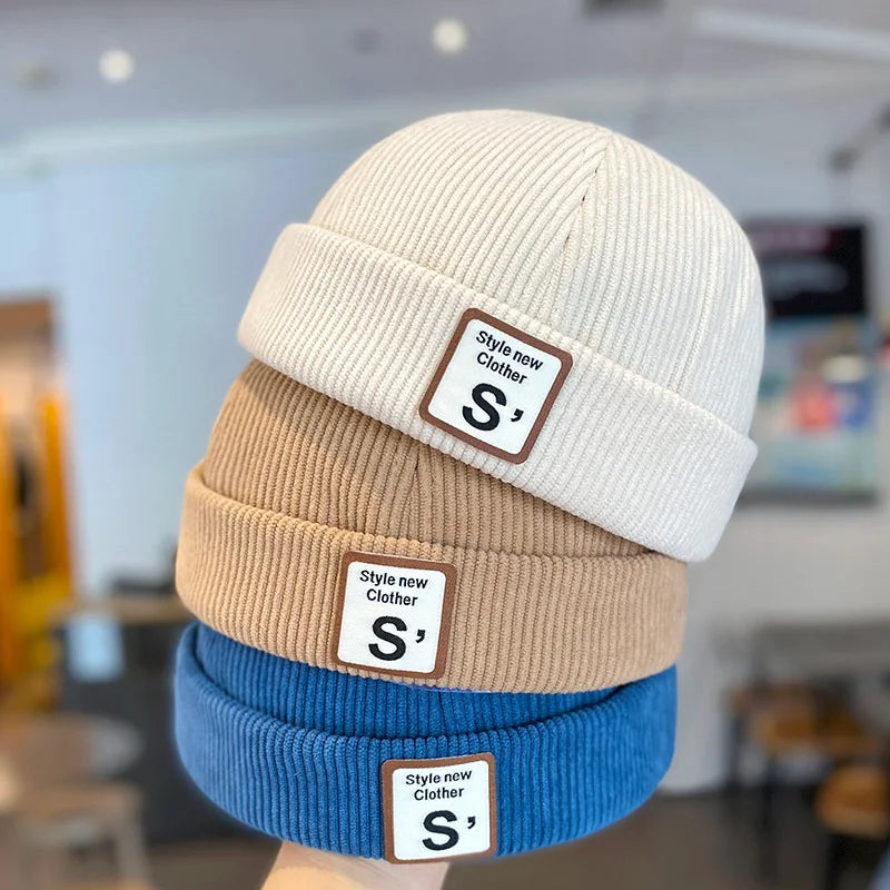 Chapeau sans bord en velours côtelé confortable pour bébé | Casquette Docker ajustable pour tout-petits, idéale pour l'hiver